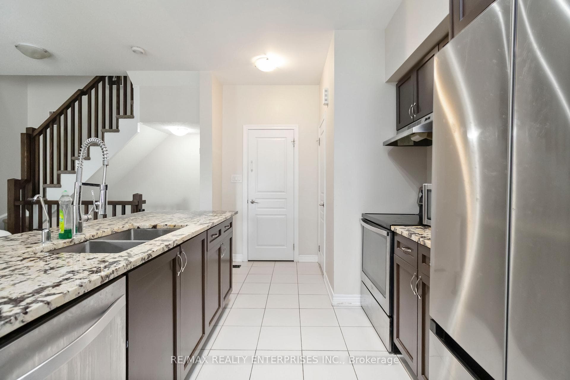 1401 Plains Road Unit 93 photo 13