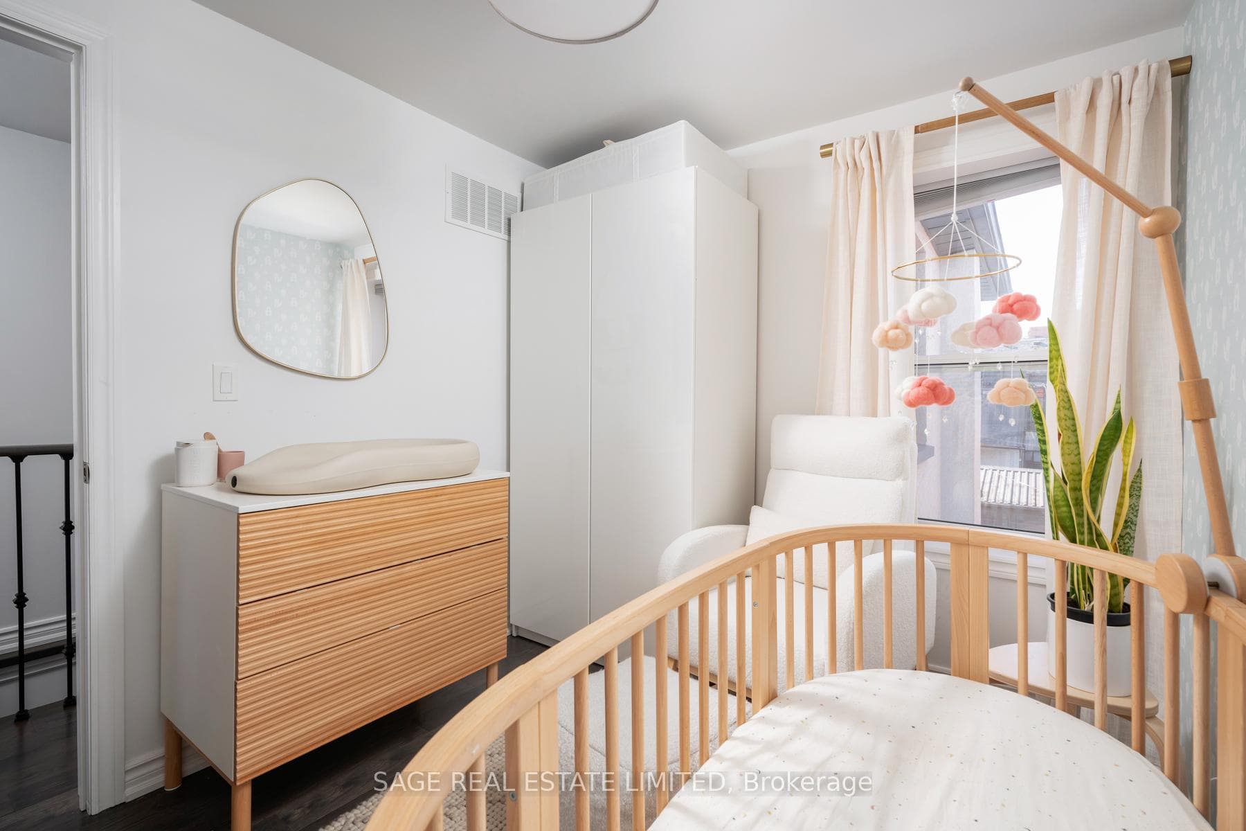 28 Macklem Avenue photo 19
