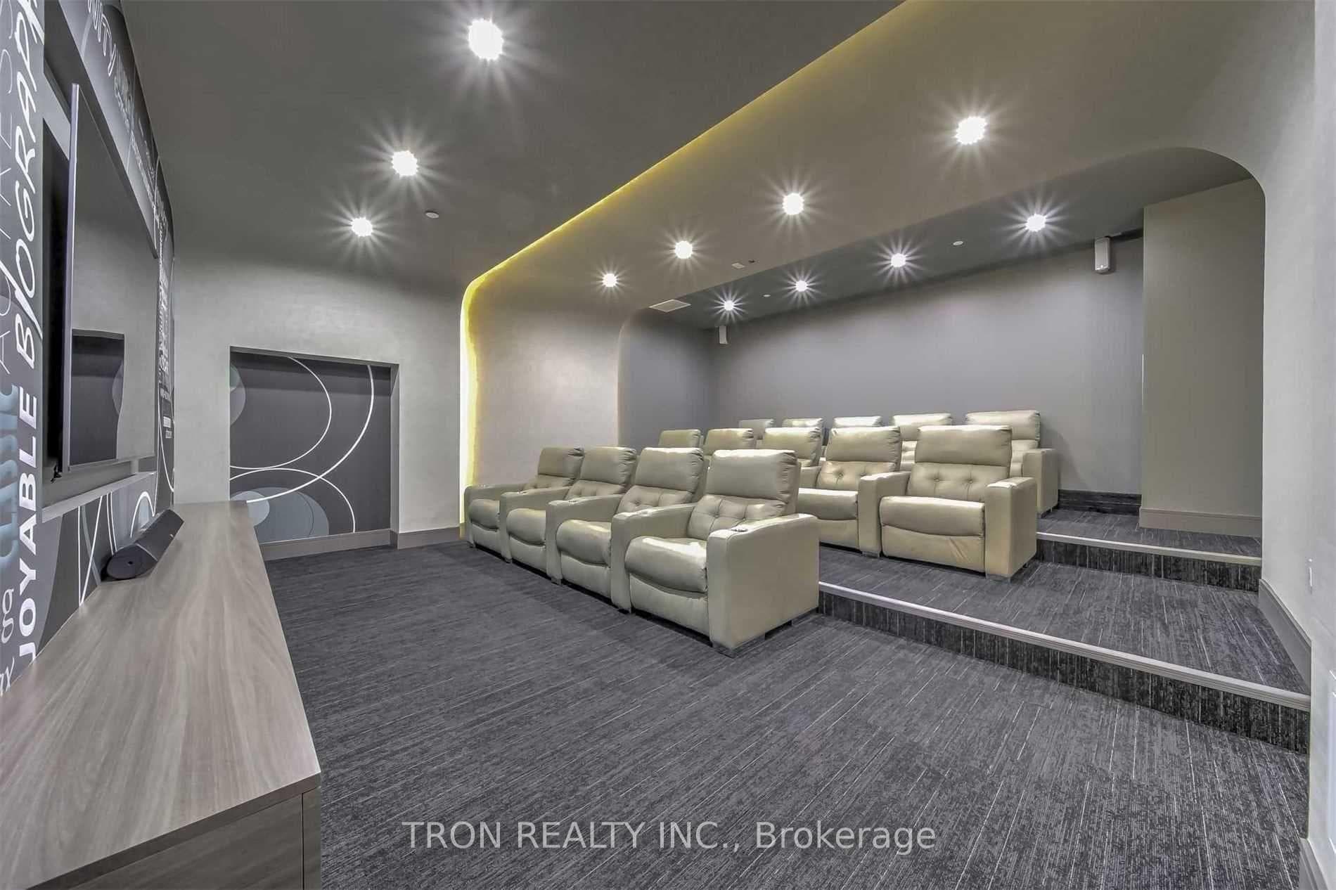 9199 Yonge Street Unit 703 photo 15