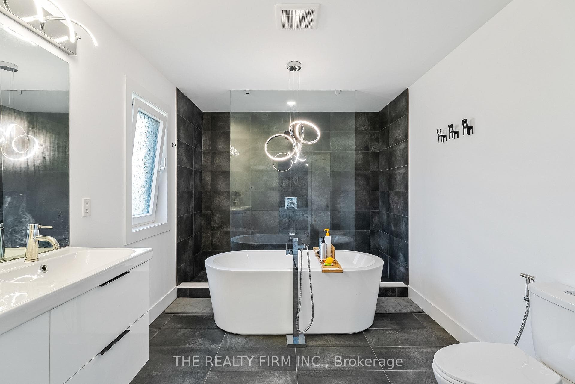 1771 Applerock Avenue photo 26
