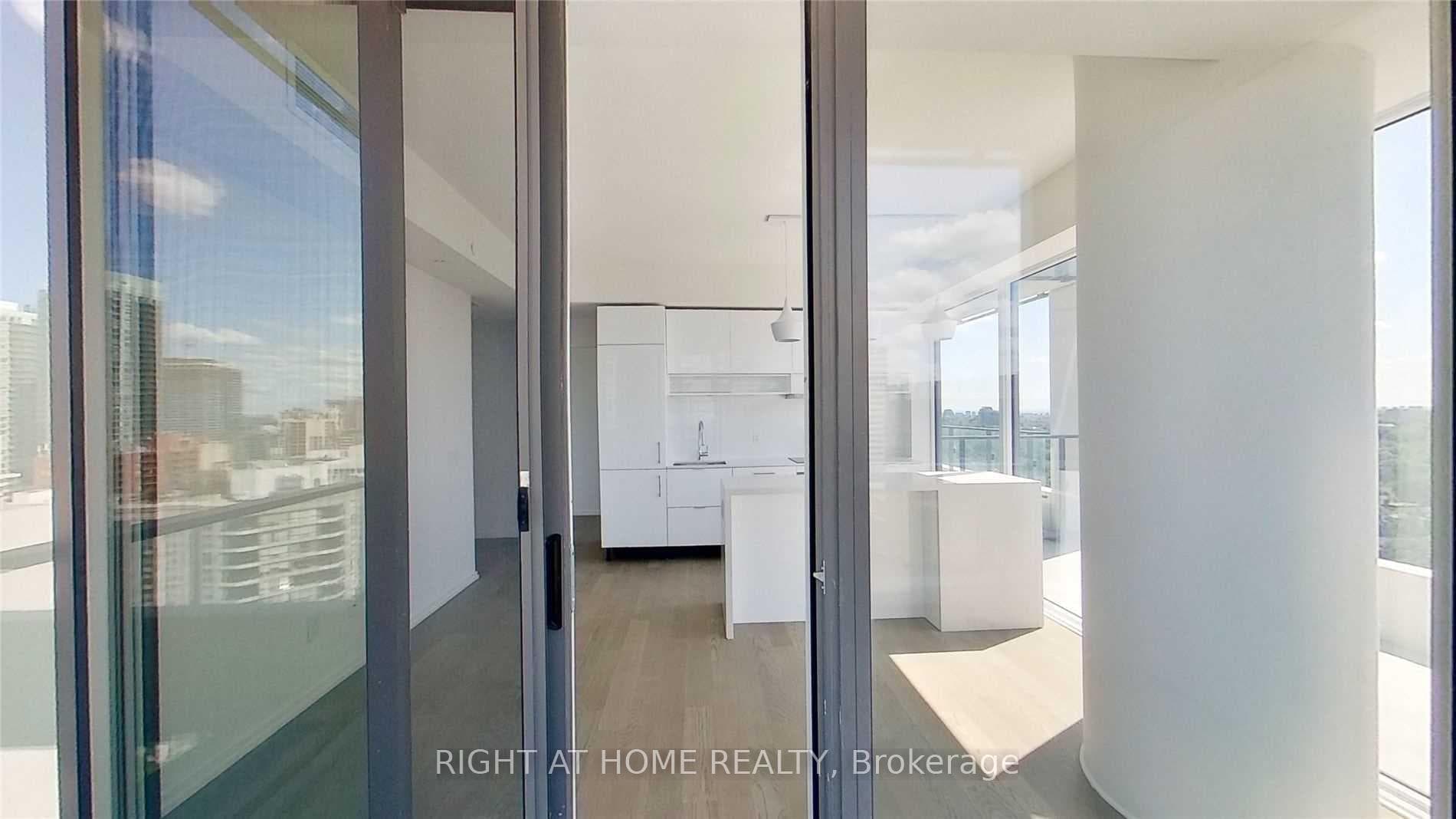 5 Soudan Avenue Unit 2511 photo 4