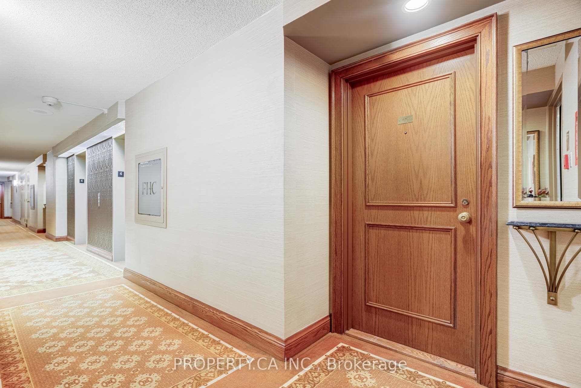1 Aberfoyle Crescent Unit 410 photo 5