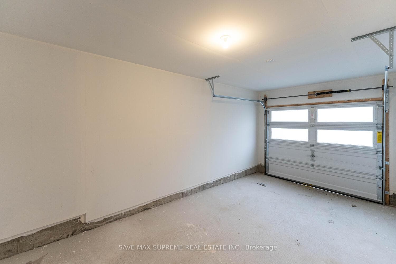 400 Okanagan Path Unit 400 photo 36