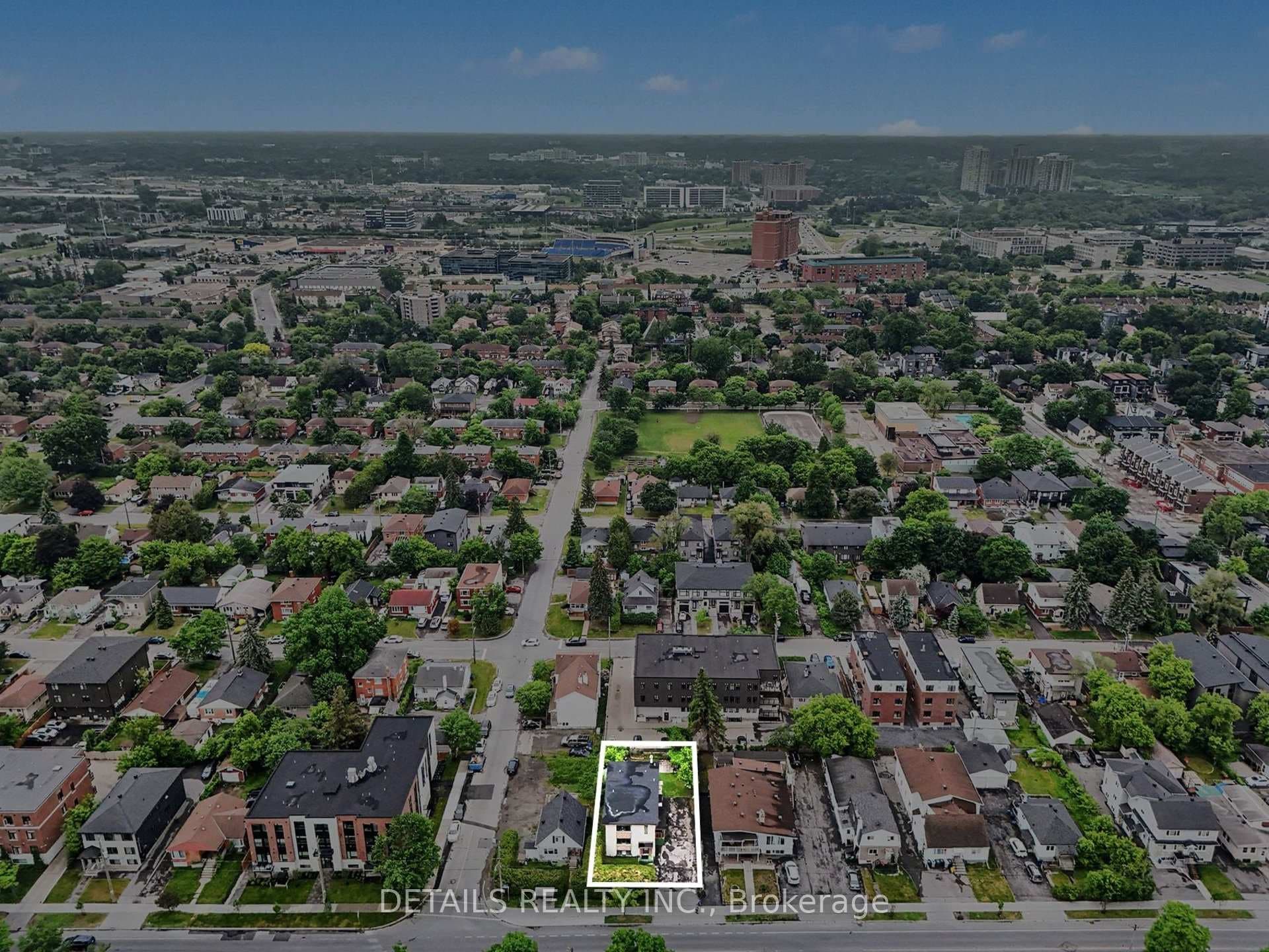 294 Donald Street photo 4