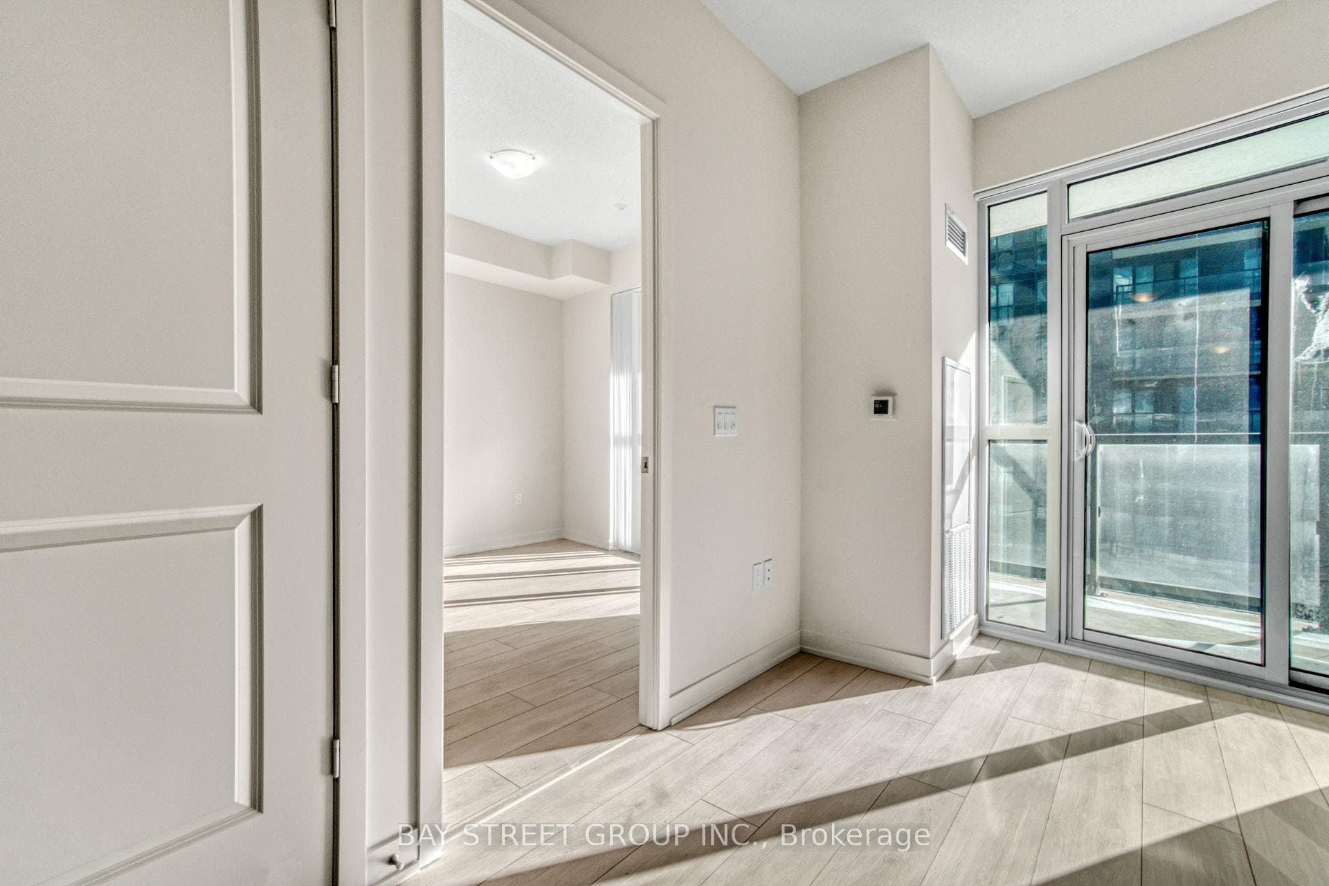 38 Annie Craig Drive Unit 903 photo 18