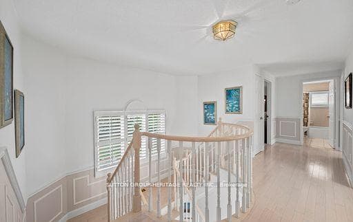 49 Lyndhurst Crescent photo 11