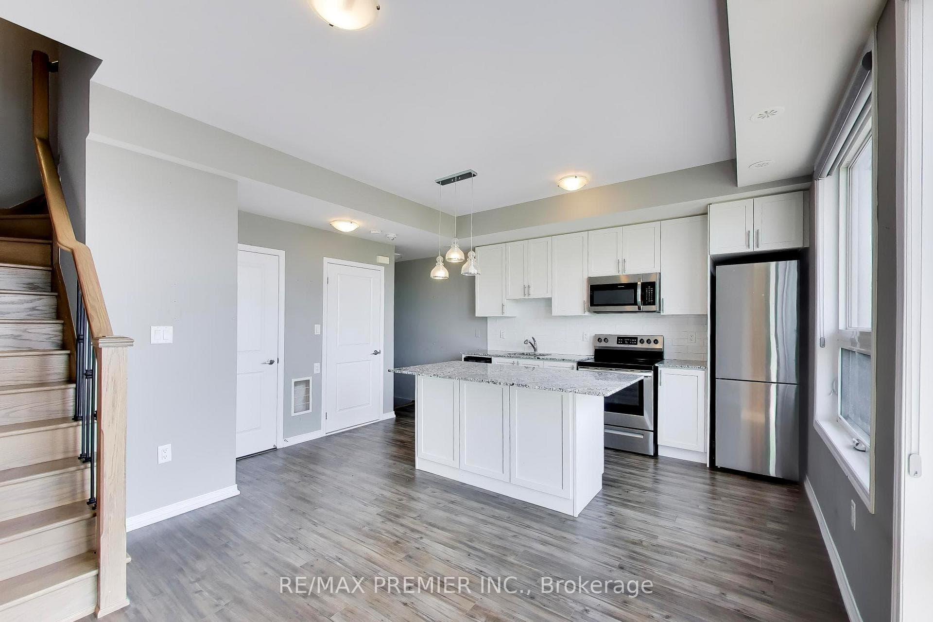 34 Fieldway Road Unit 141 photo 8