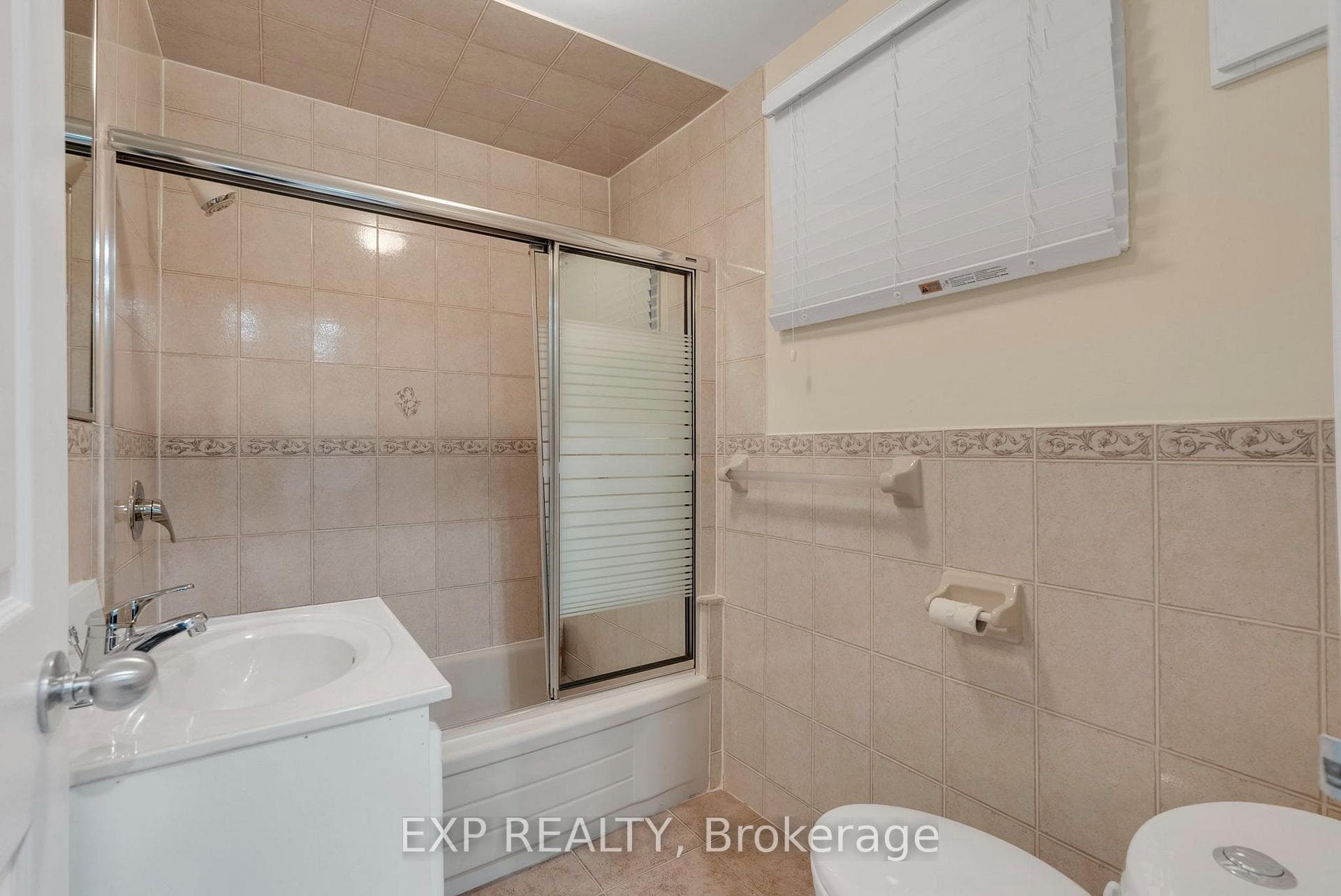 36 Cleethorpes Boulevard photo 37