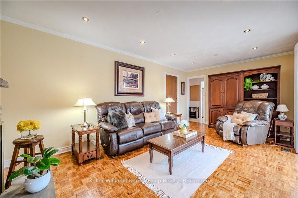 21 Kingsley Court photo 20