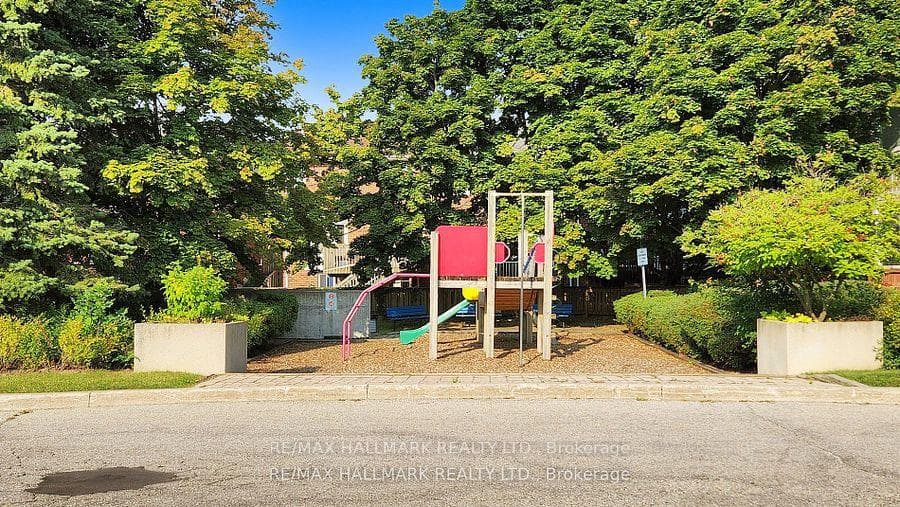 18 Clark Avenue Unit 116 photo 38