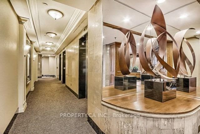 1131 Steeles Avenue Unit 609 photo 15