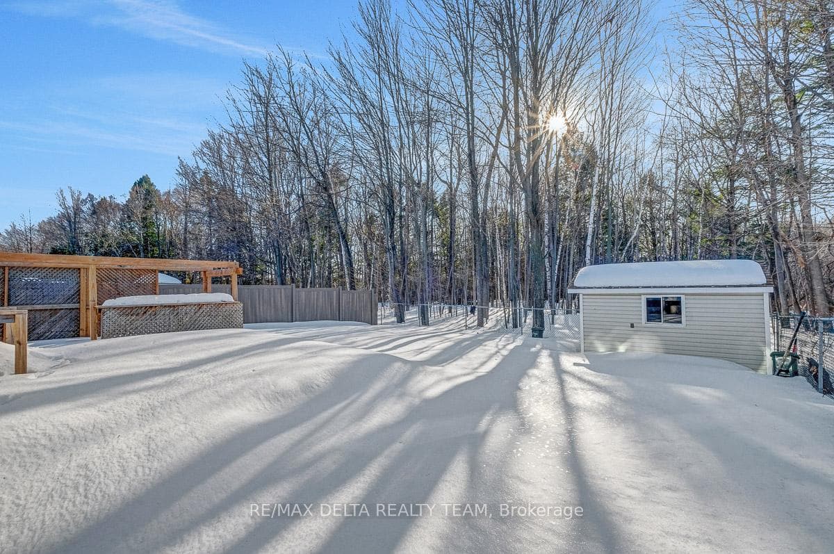 1662 Hunters Run Drive photo 47