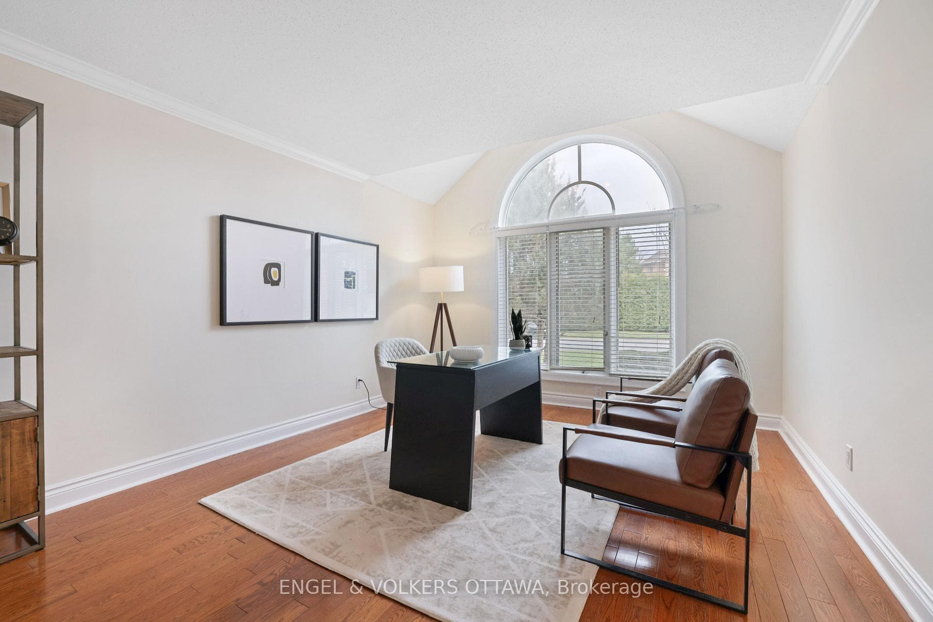 25 Hyde Park Way photo 11