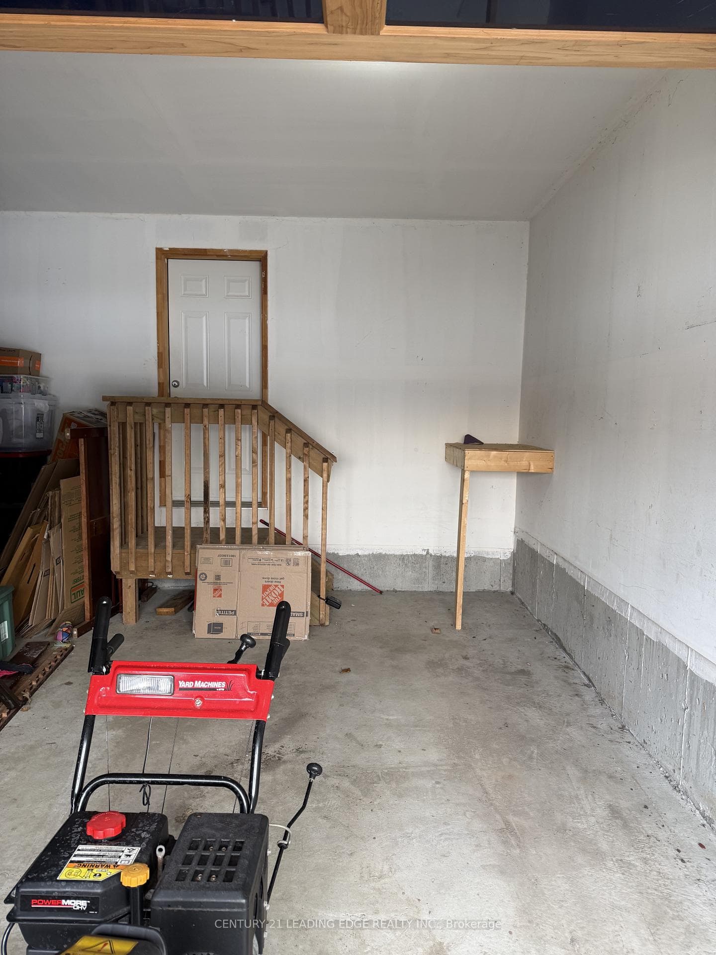 1 garage parking & private access to unit