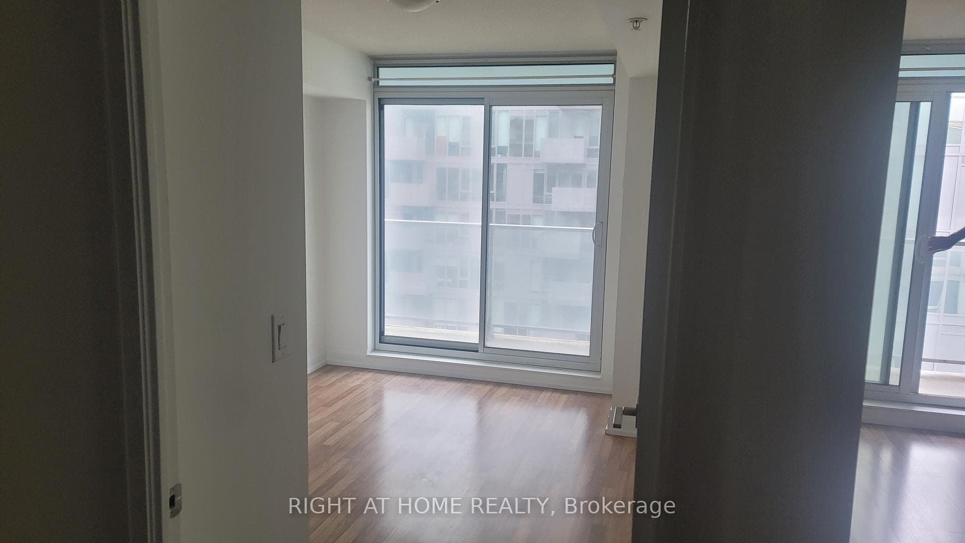 565 Wilson Avenue Unit 507W photo 10