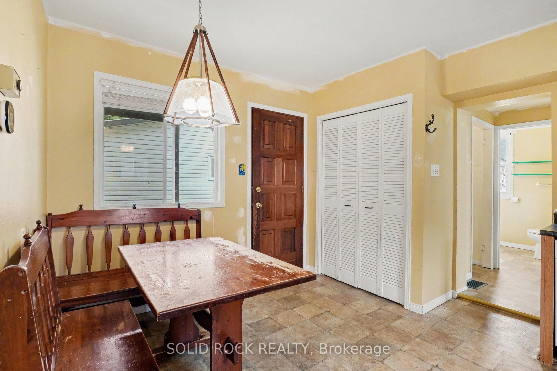 211 Bell Street photo 10