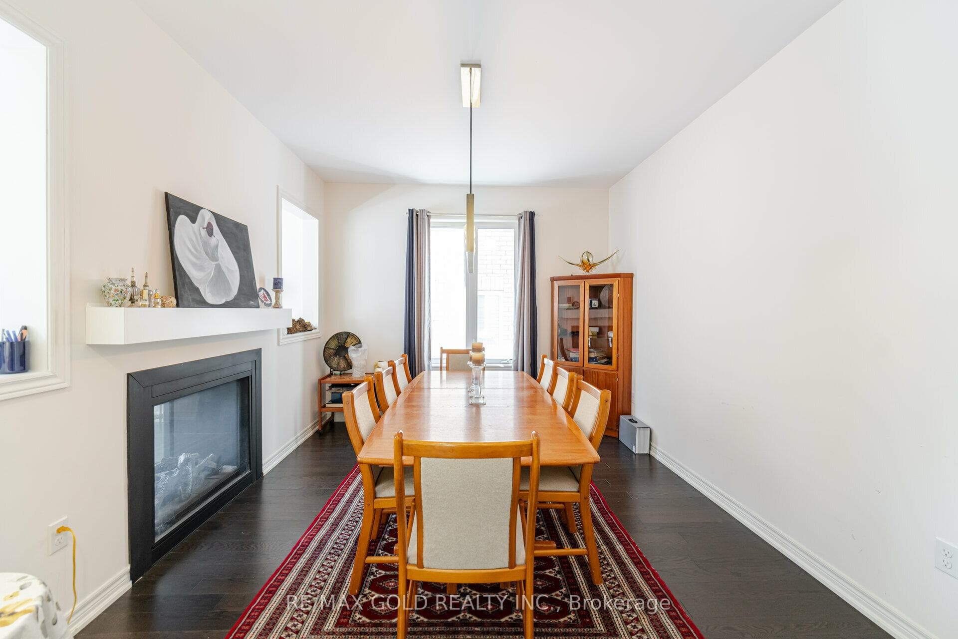 110 Chaumont Drive Unit Upper photo 34