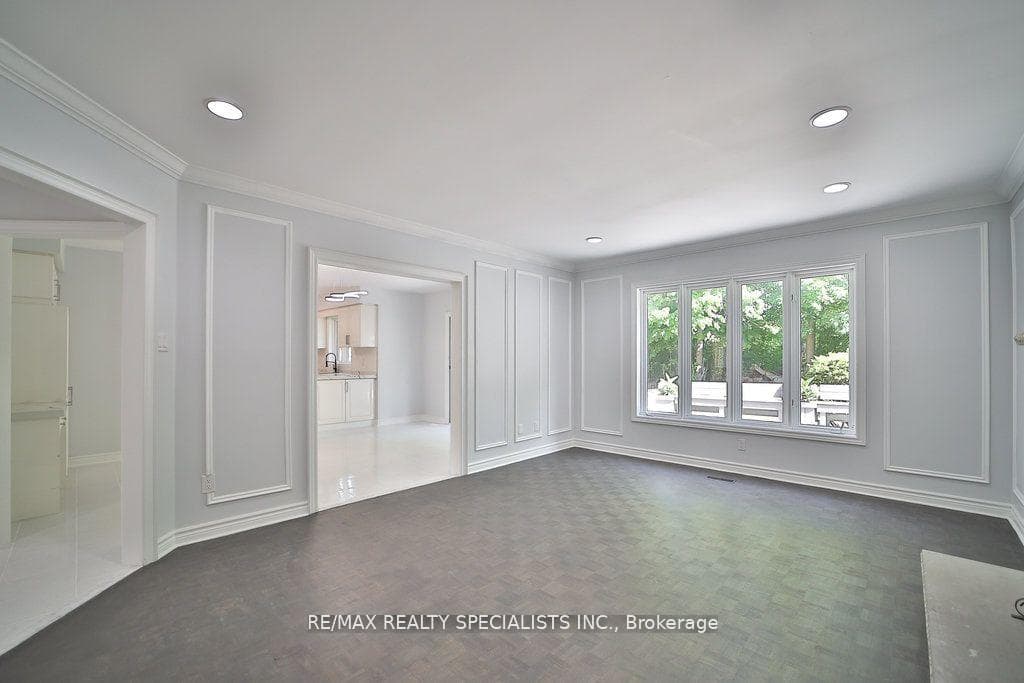 95 Luba Avenue photo 13