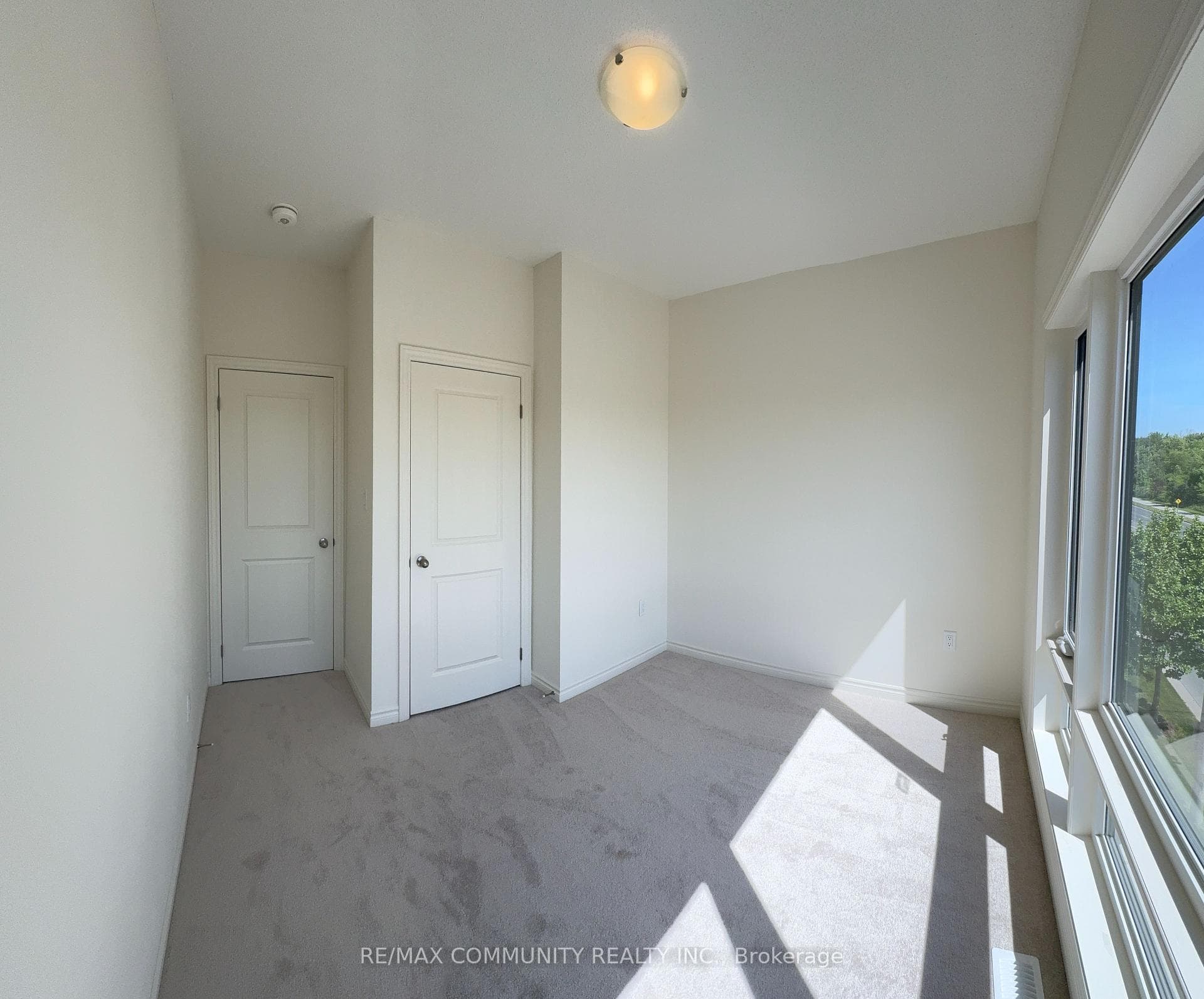 482 Salem Road photo 12
