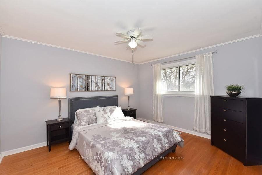 137 Sherwood Forest Drive photo 18