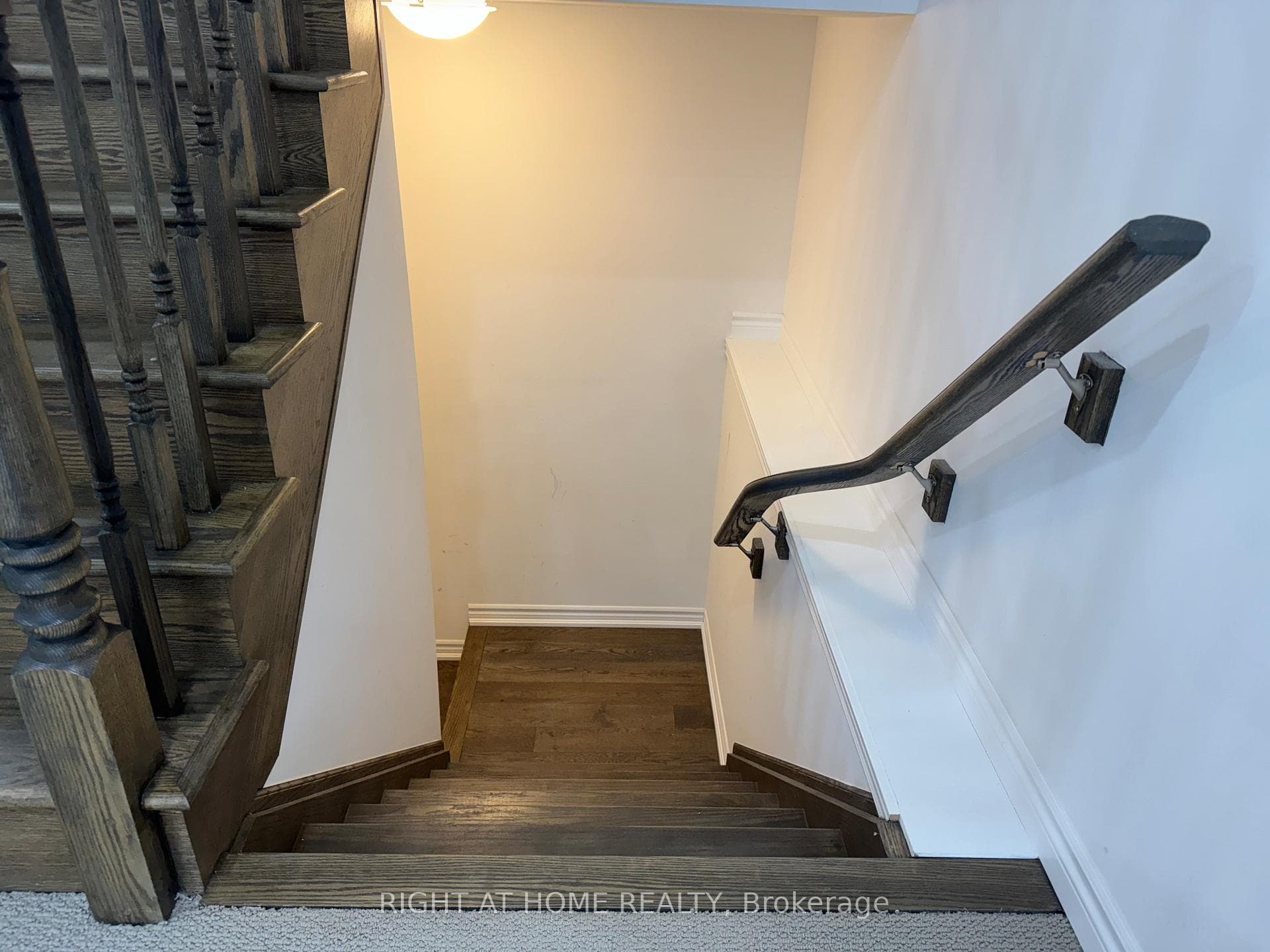110 DAUGAARD Avenue photo 33