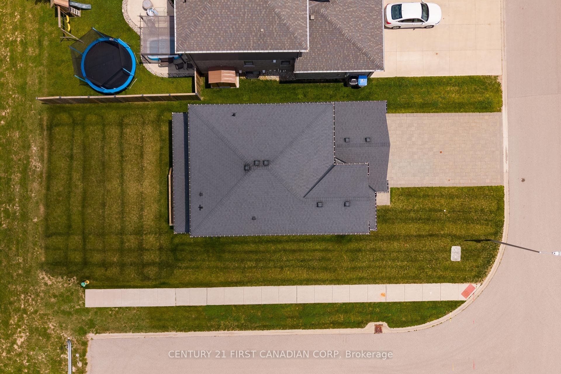 150 Gilmour Drive photo 21