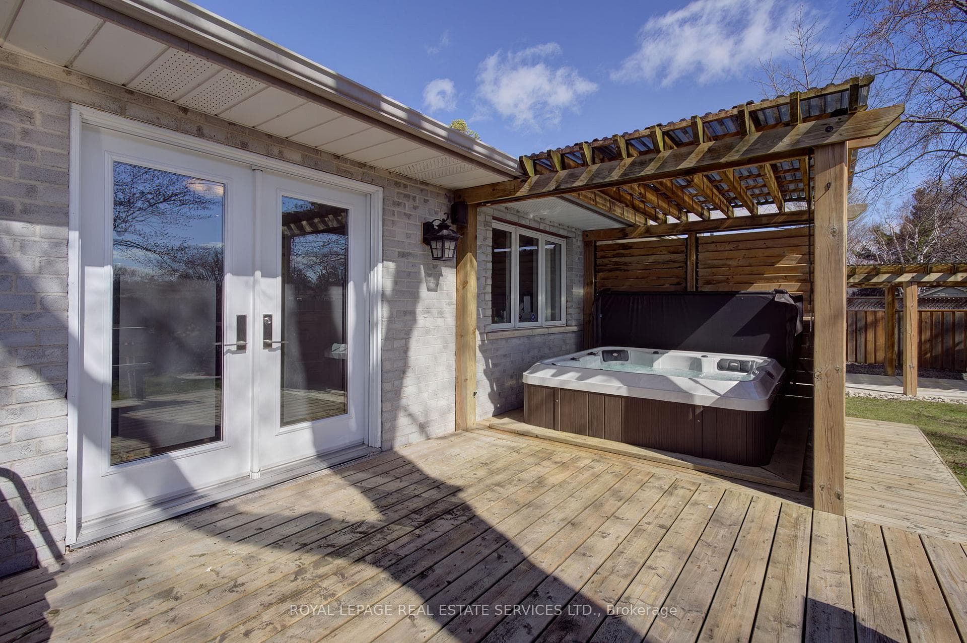 488 Grand Boulevard photo 32