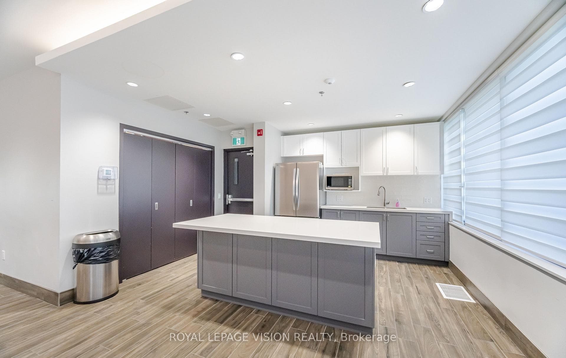 715 Don Mills Road Unit 1108 photo 27