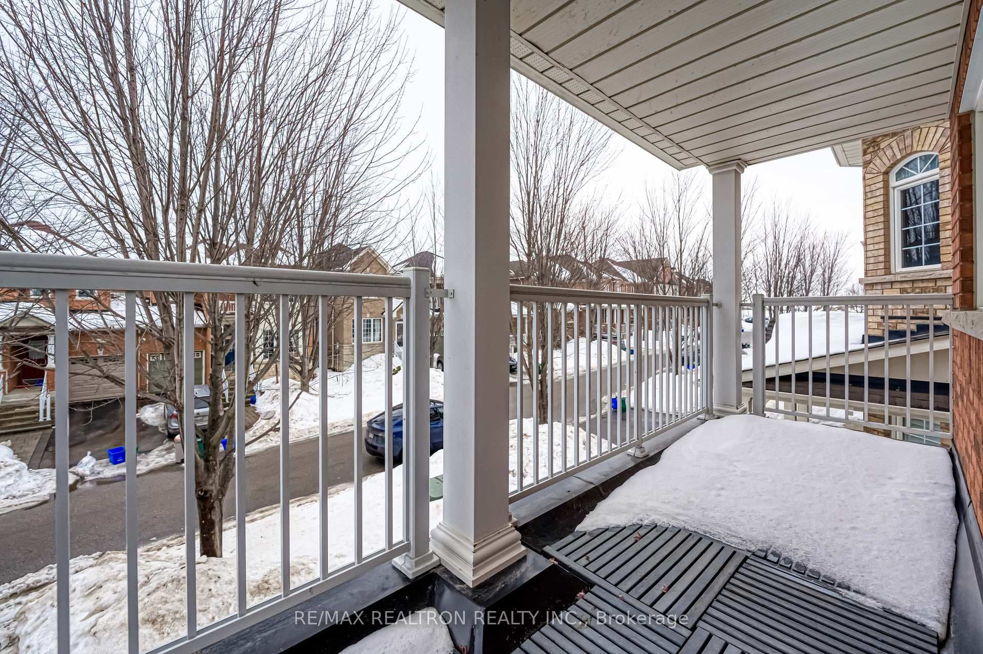 74 Pillar Rock Crescent photo 28