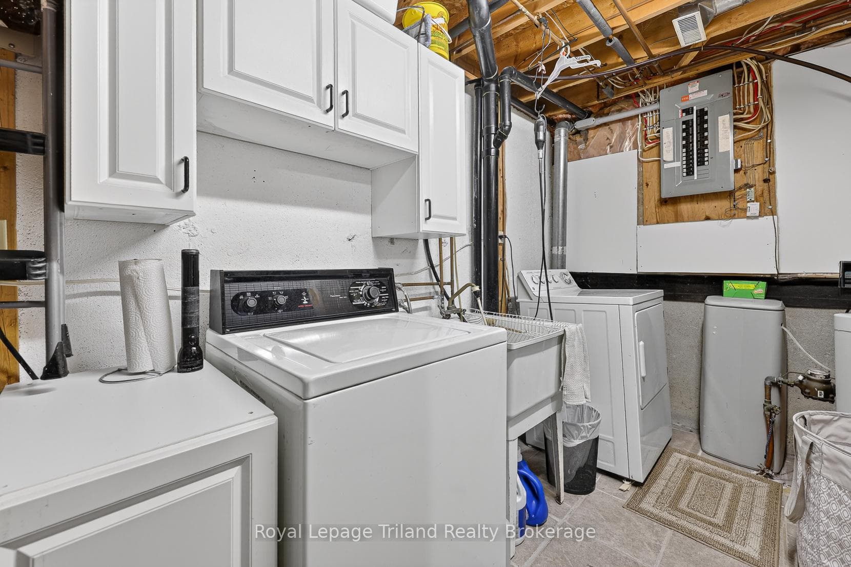1135 Nellis Street Unit 11 photo 23