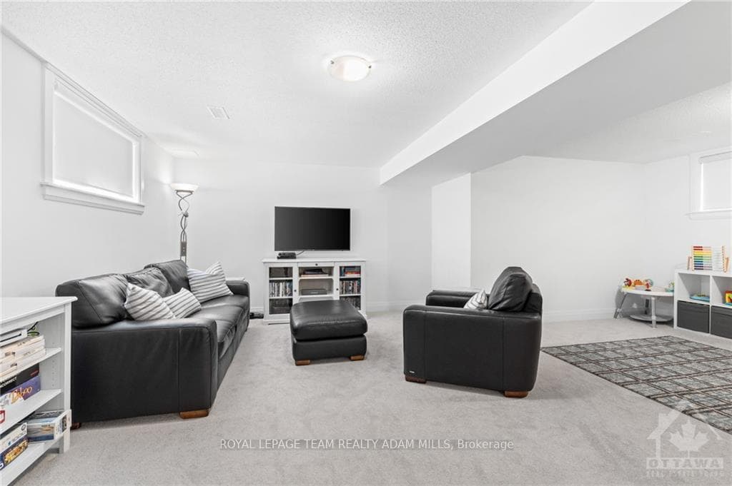 3375 FINDLAY CREEK Drive photo 25