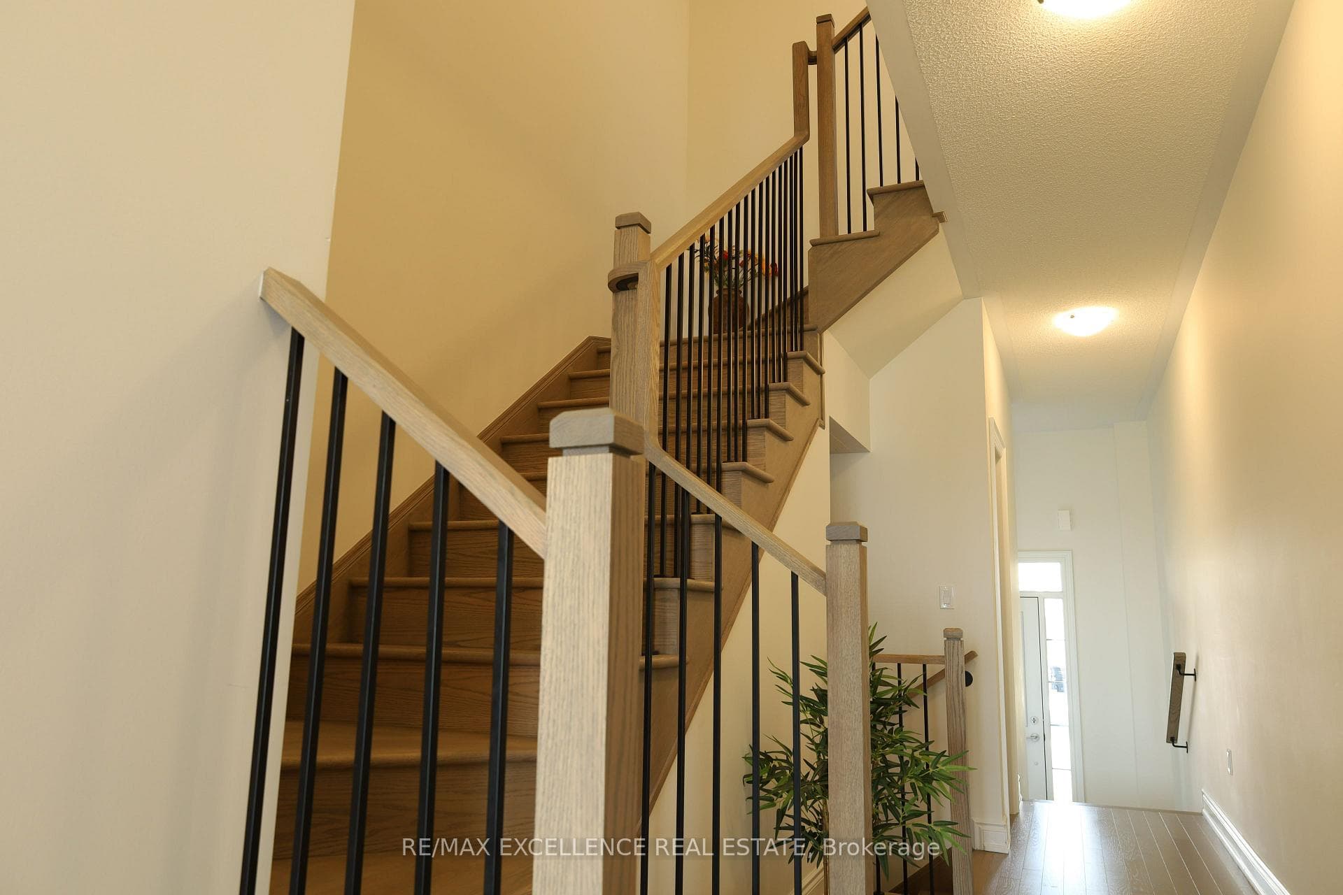 102 Bermondsey Way photo 23
