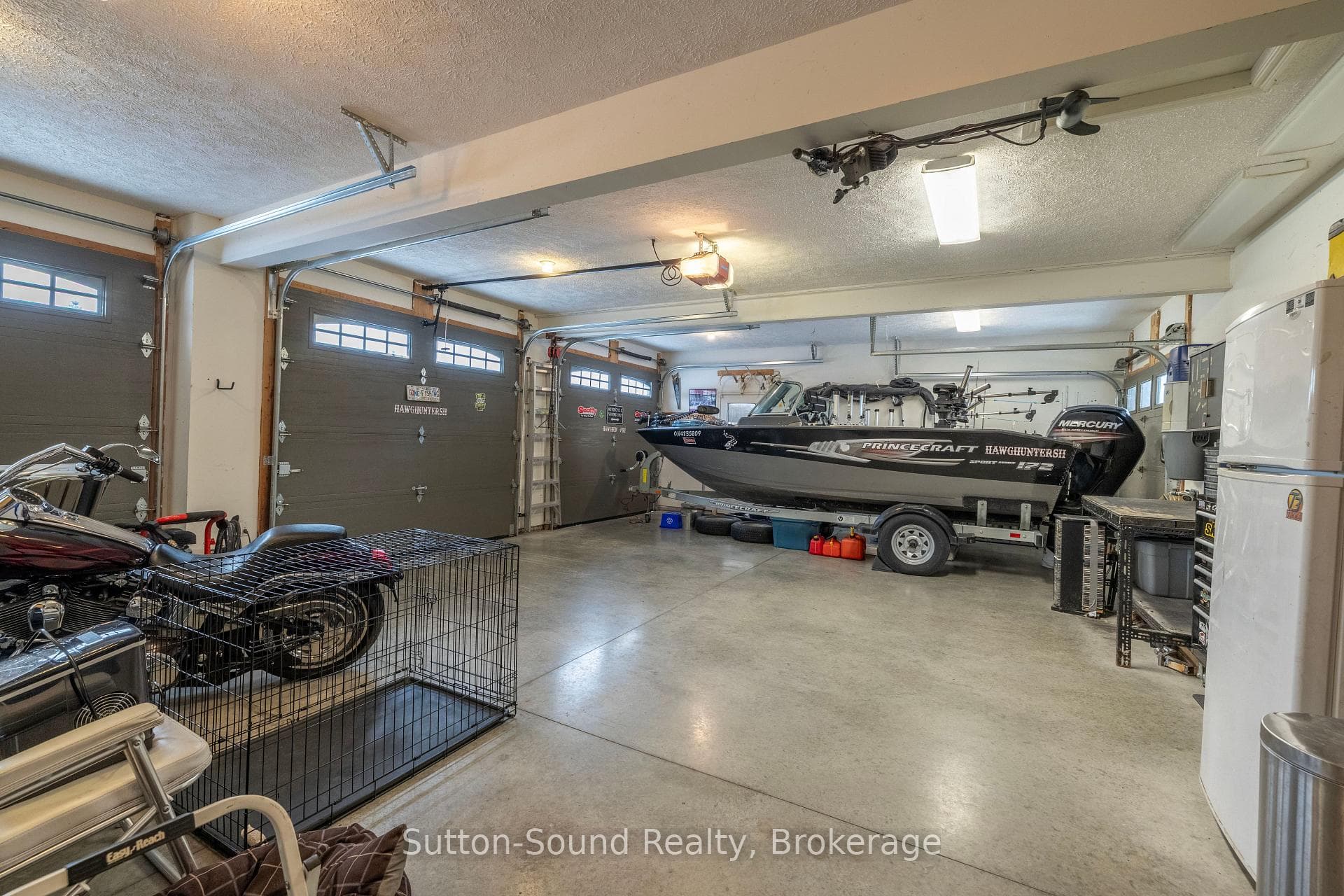 3 car garage on main house