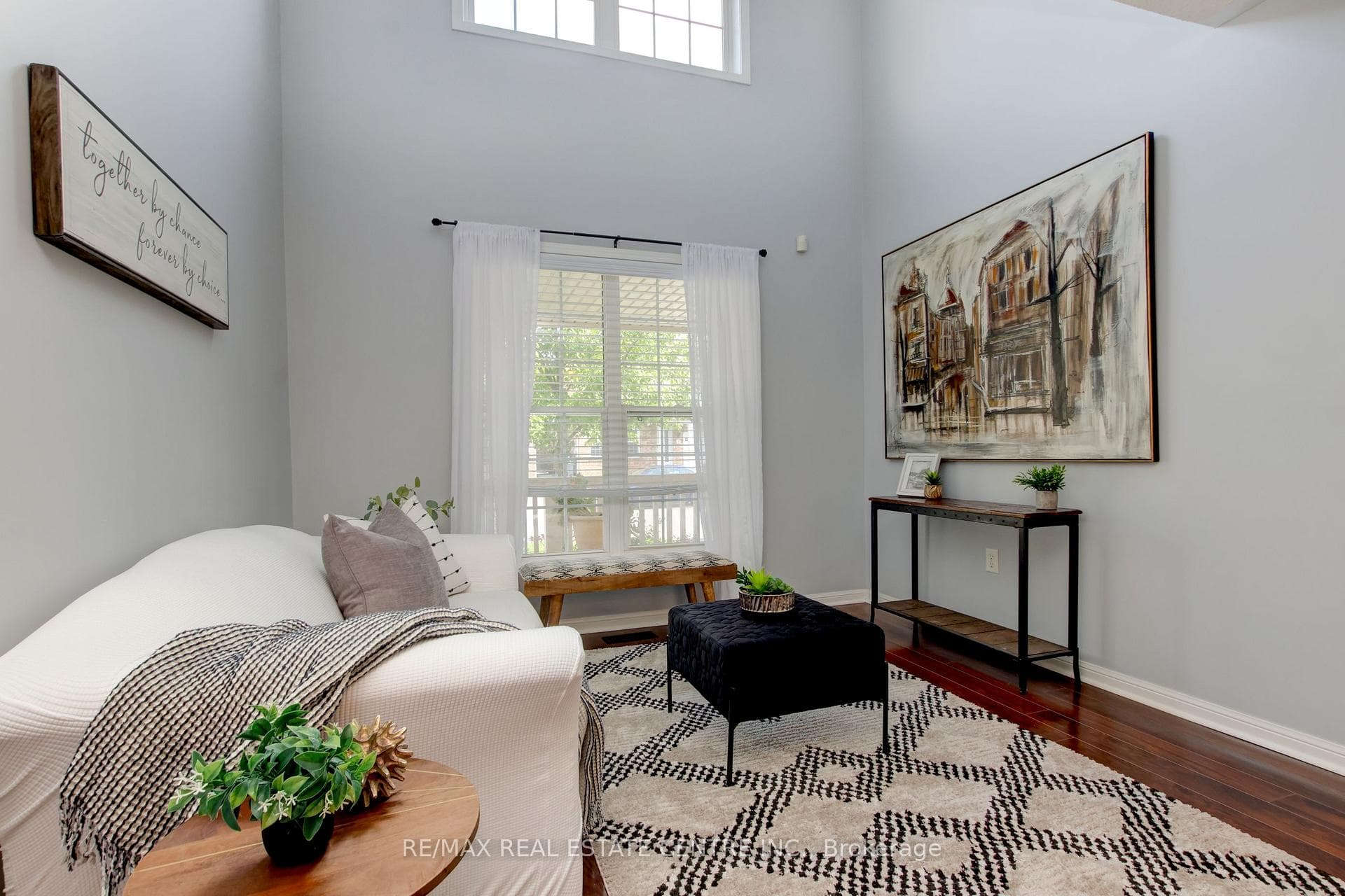 12 Clayborne Avenue photo 9