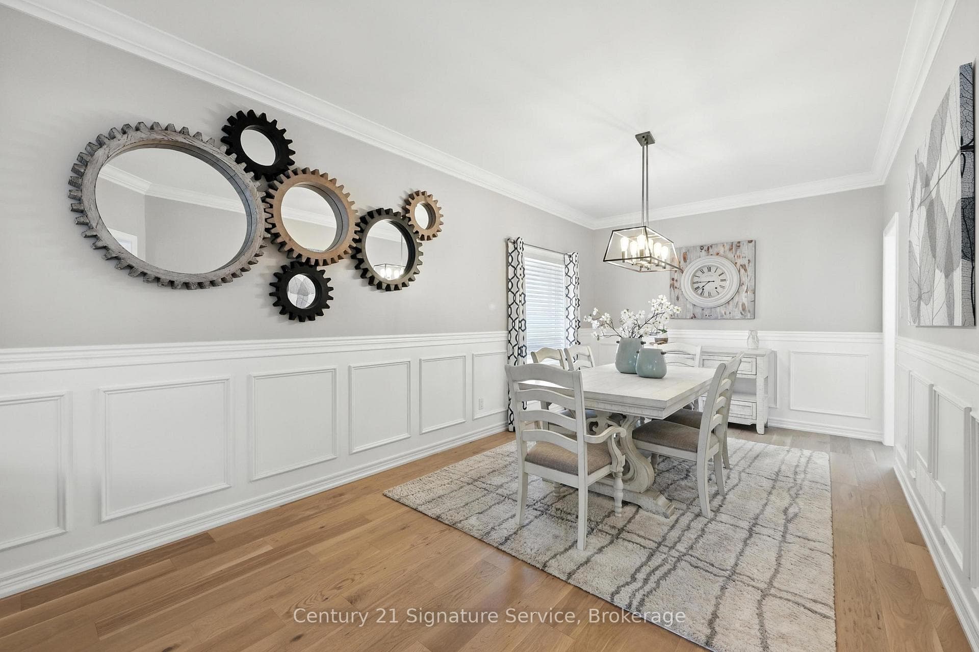 77 Esposito Drive photo 5