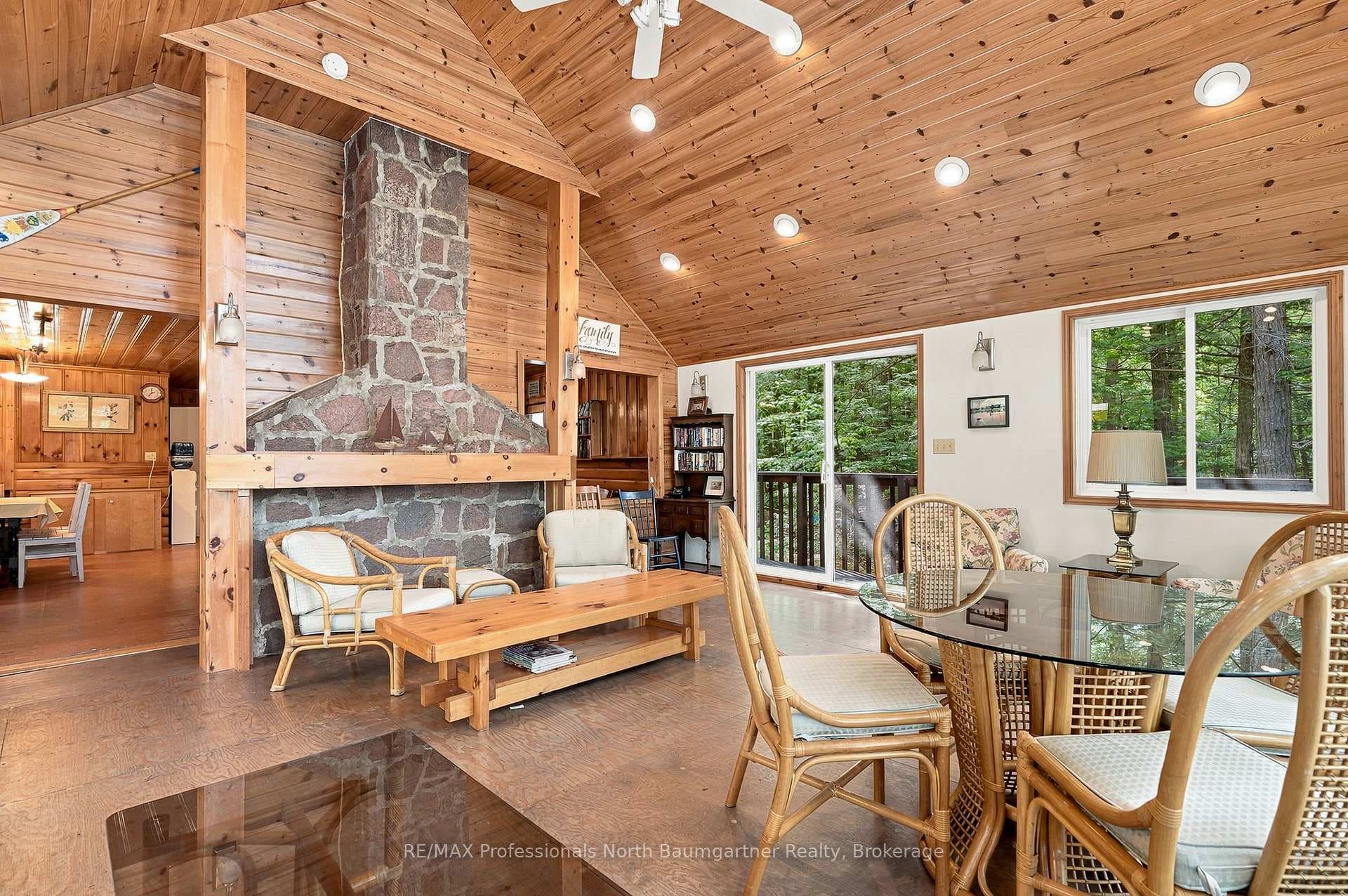 1202 Three Brothers Drive photo 6
