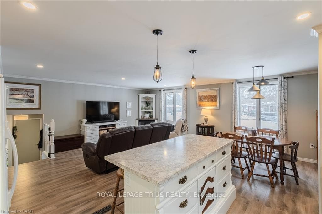13 Ridgeway Avenue photo 12
