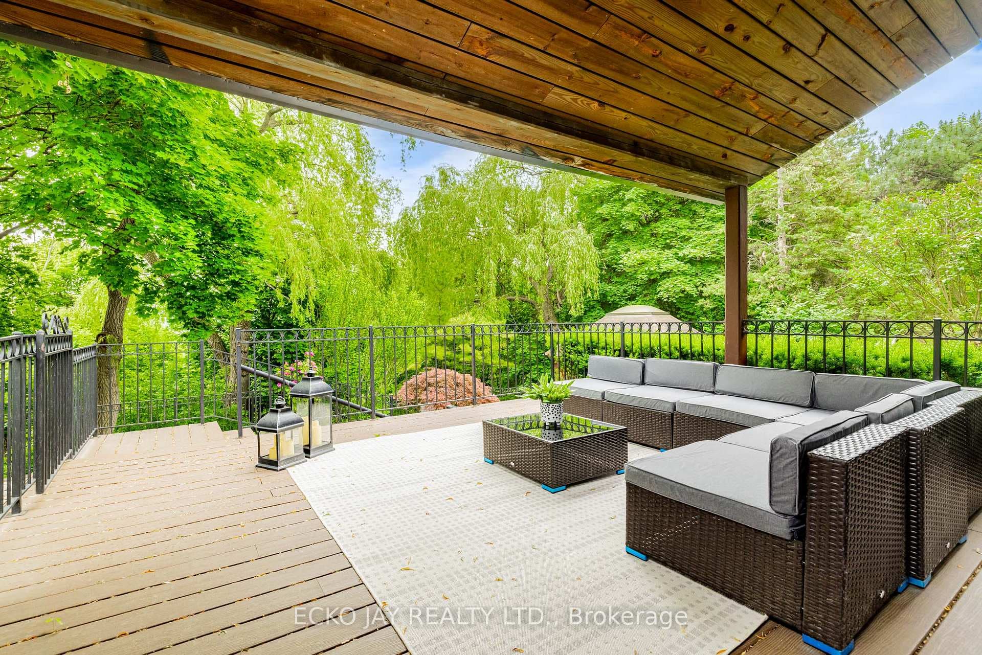 45 Broadleaf Road photo 31