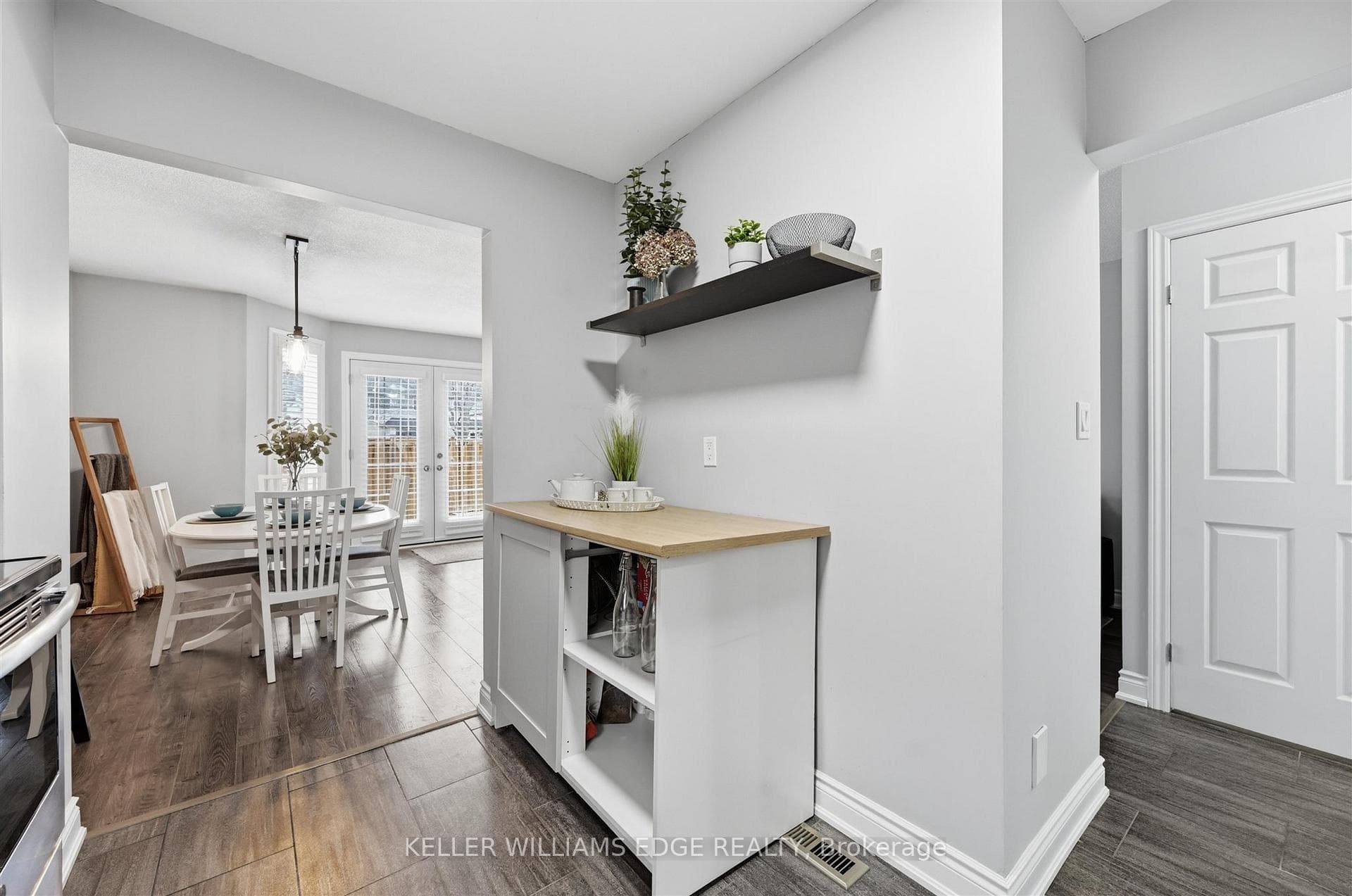 1 Royalwood Court Unit 75 photo 10