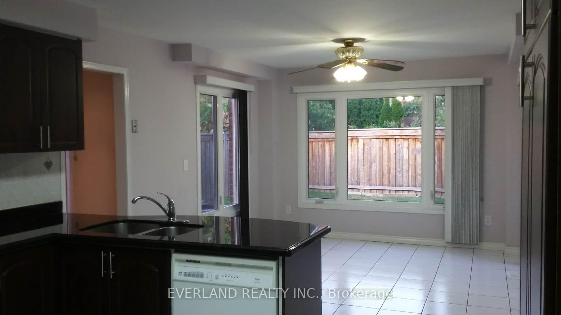 4101 Loyalist Drive photo 11