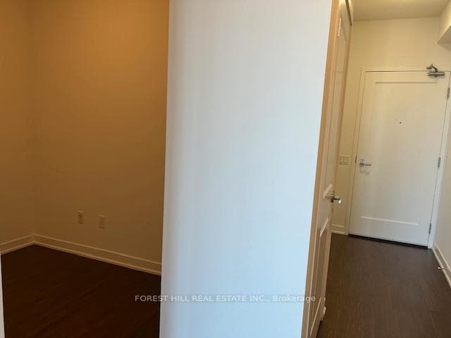 320 Tweedsmuir Avenue Unit 1110 photo 7