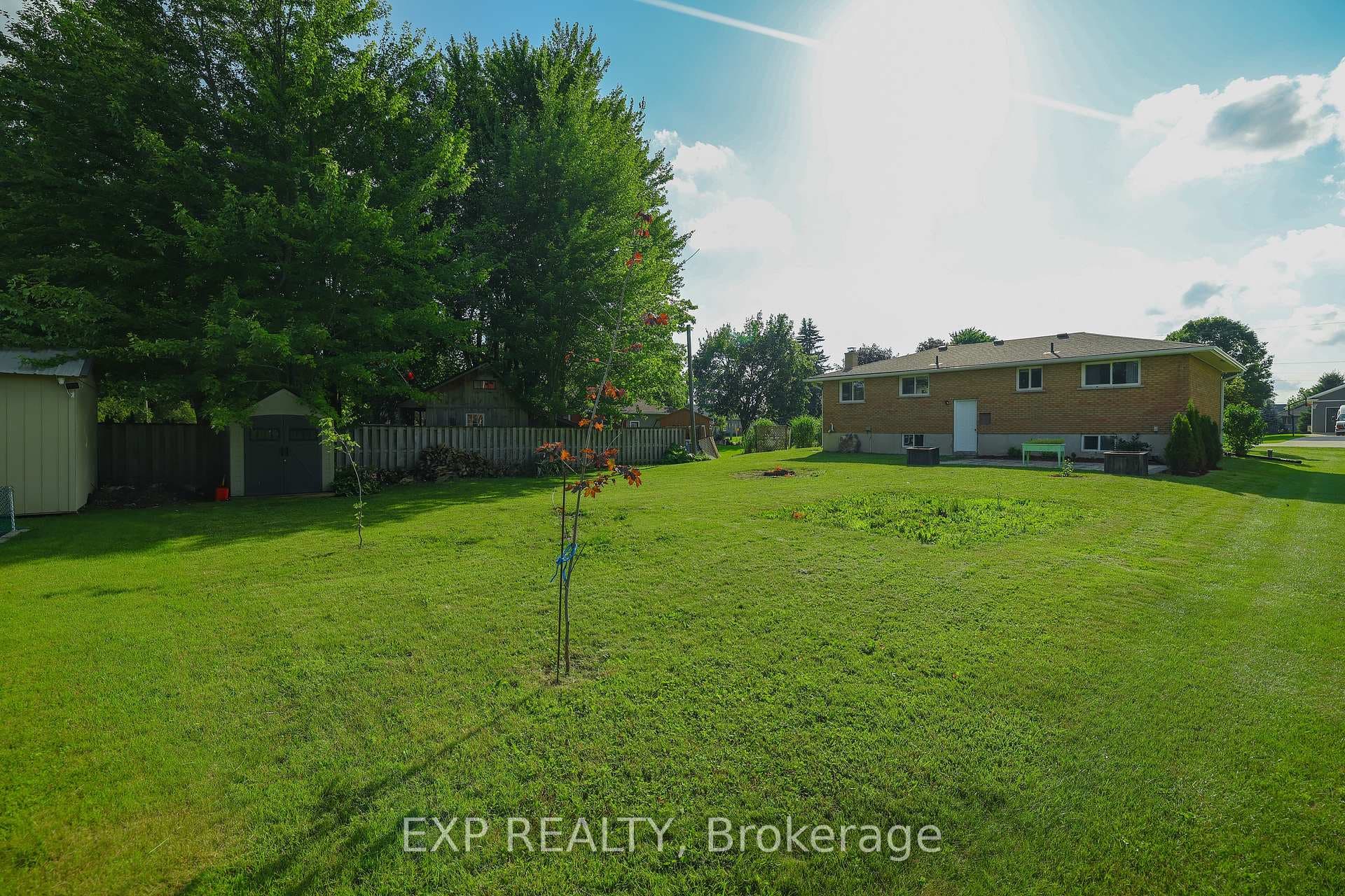 261 King Street photo 31