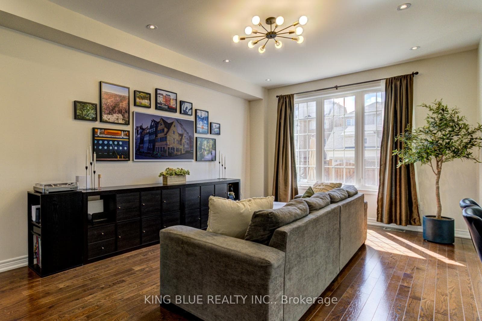 24 Paper Birch Drive photo 8