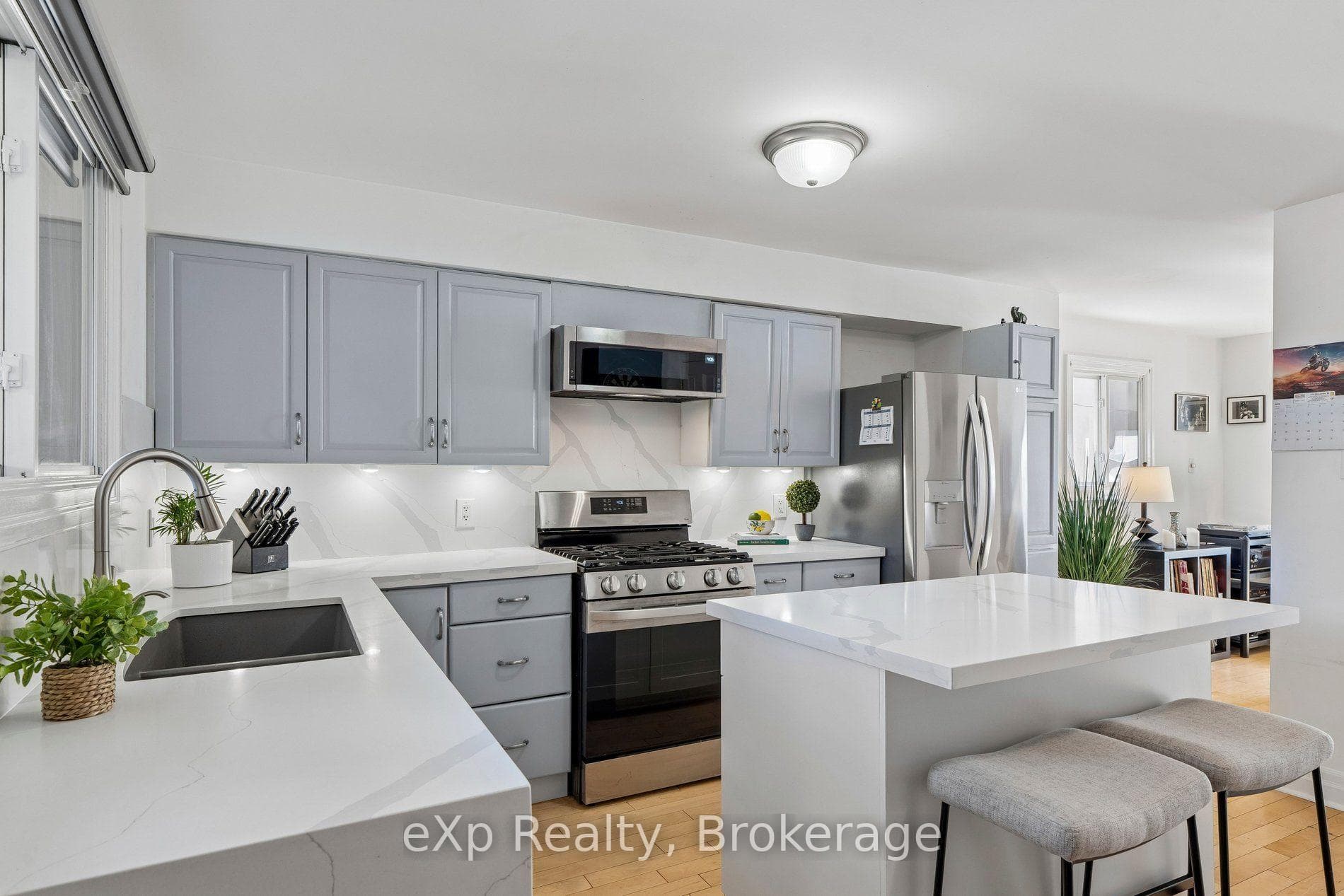 313 Bartlett Avenue photo 22