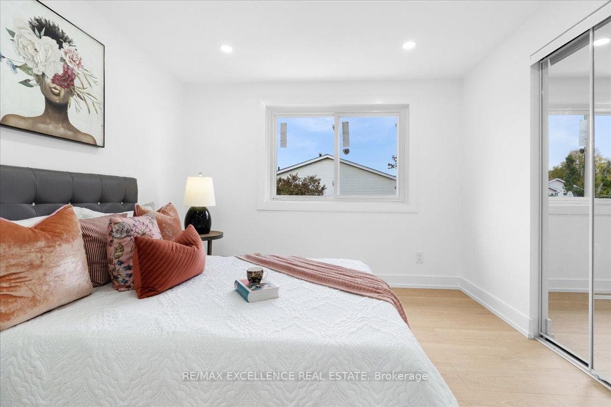 1287 Venus Crescent photo 26