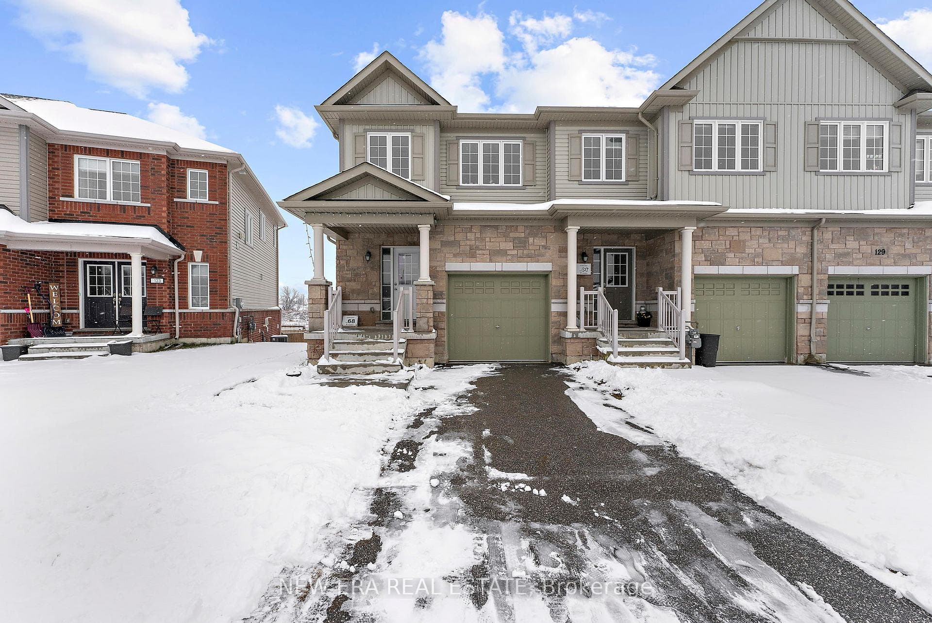 125 Diana Drive photo 1