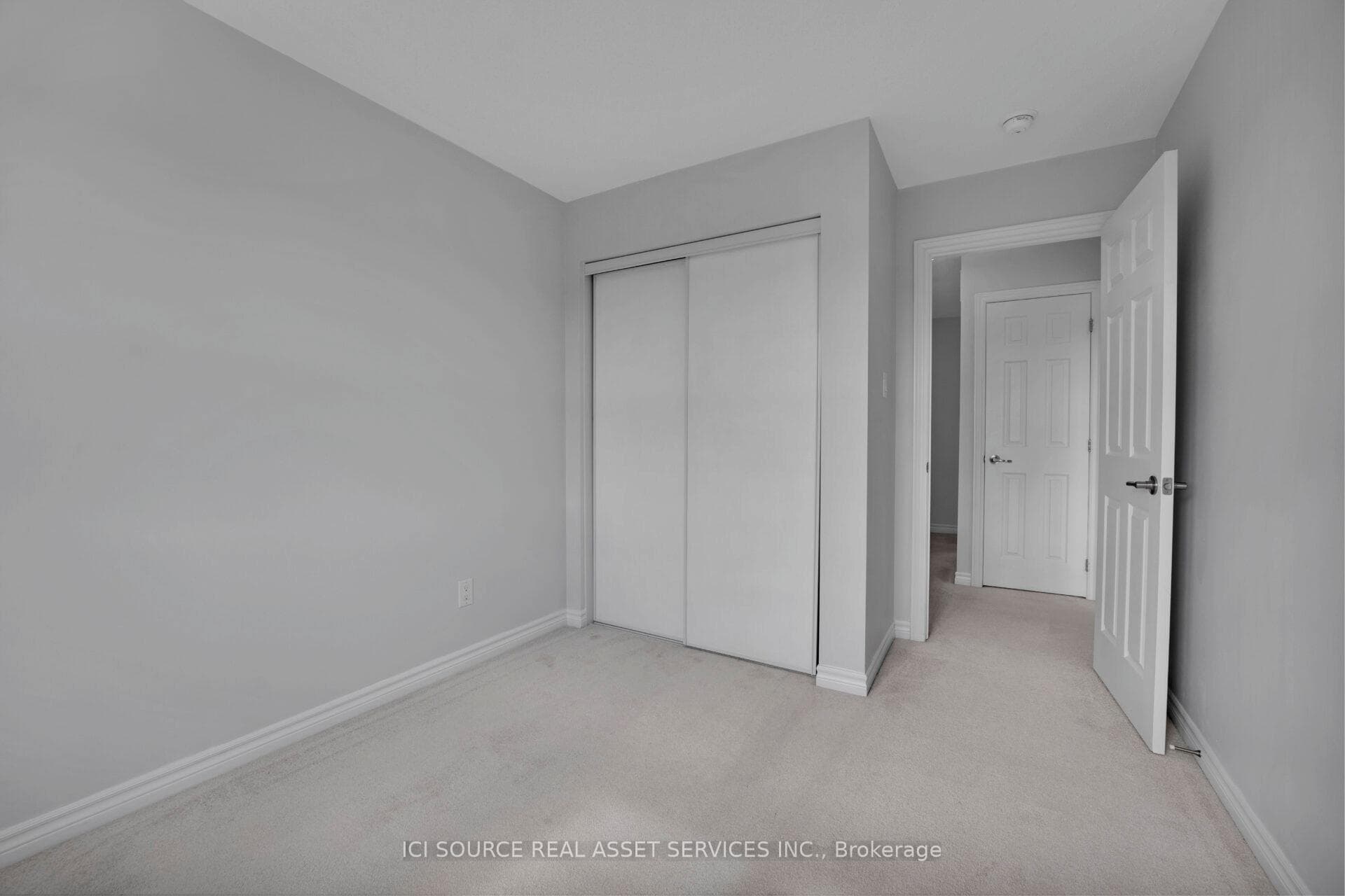 541 Ensatina Crescent photo 31