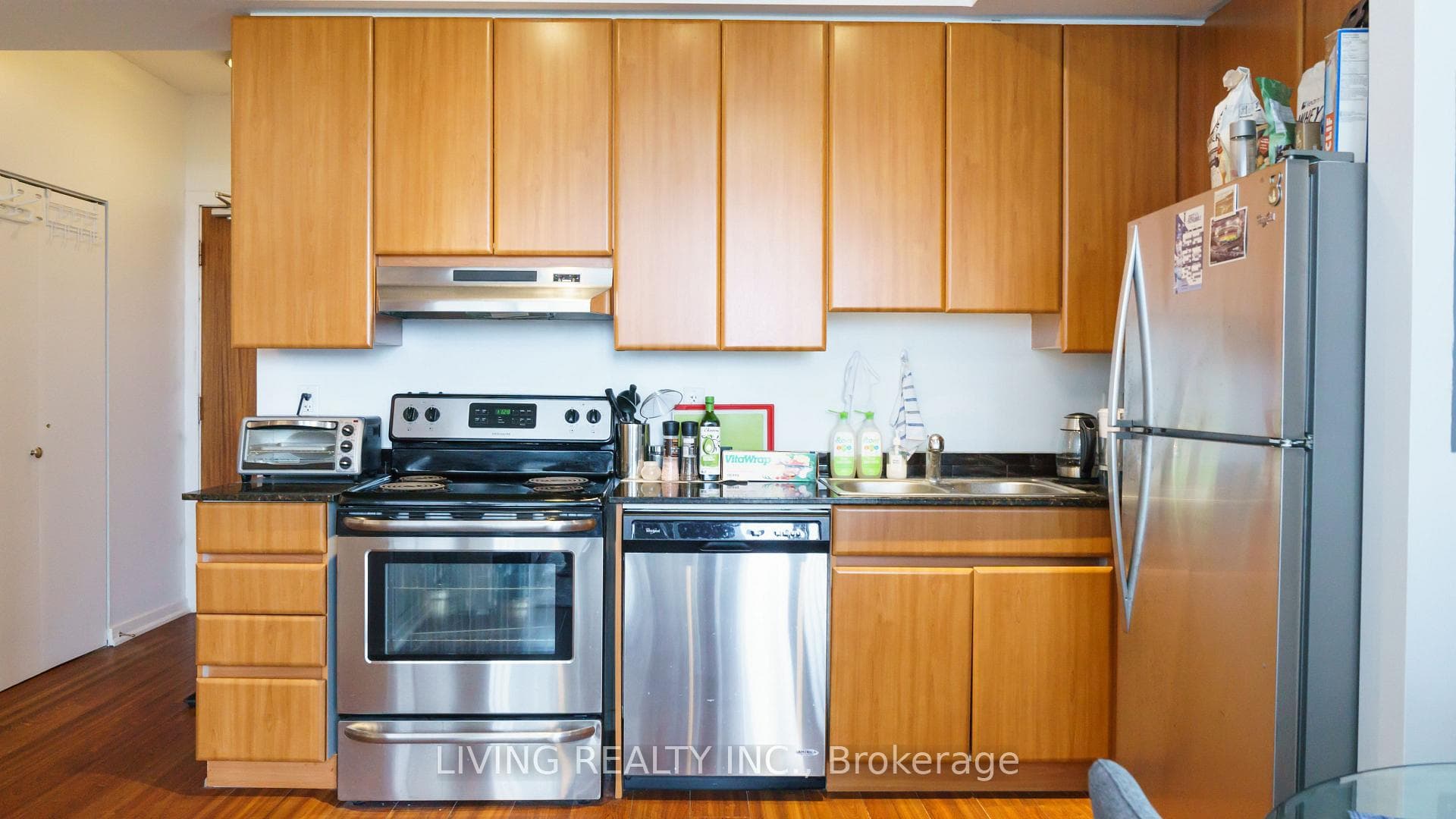30 Canterbury Place Unit 1003 photo 12
