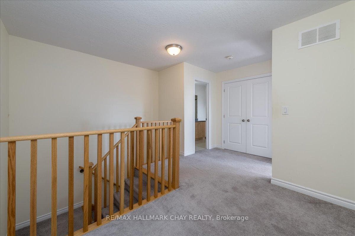 155 ISABELLA Drive photo 13