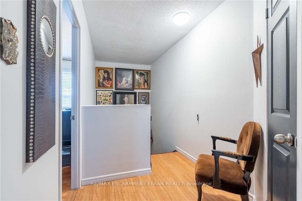 63 Fonthill Road Unit 17 photo 19